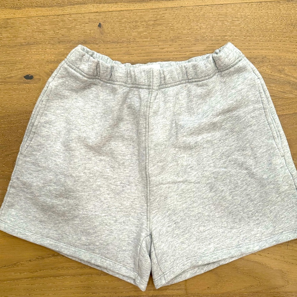 NWT: FLEECE POCKET SHORT